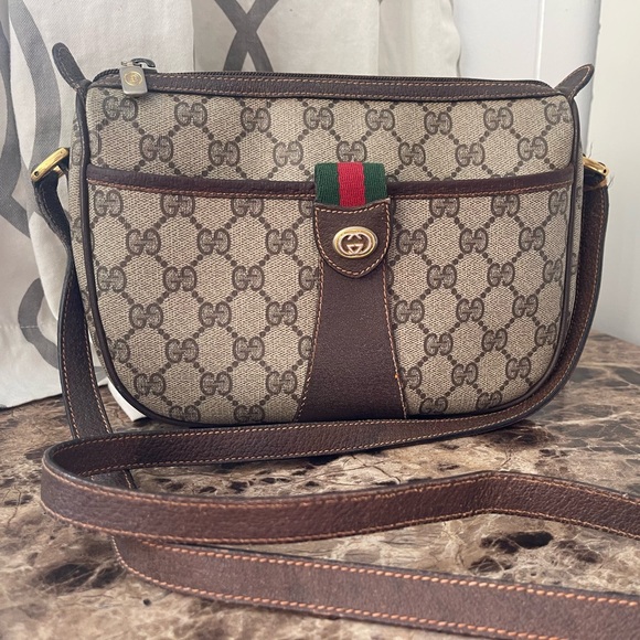 Gucci Handbags - Authentic Vintage GUCCI Ophidie crossbody shoulder bag monogram GG sherry web